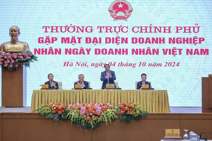 Thủ tướng phạm minh chính