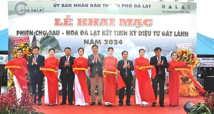 Phiên chợ Rau - Hoa Đà Lạt