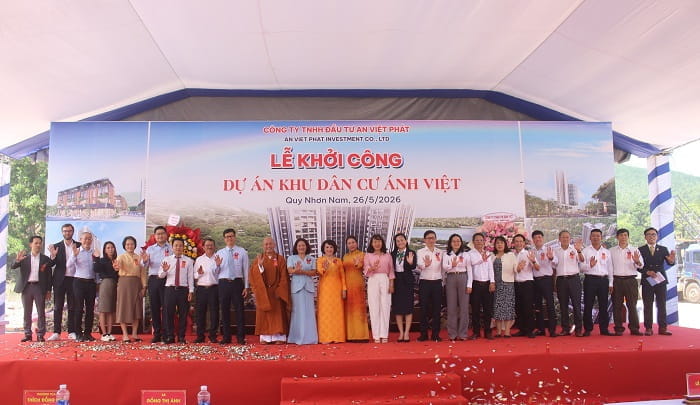 Ánh Việt